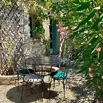De Ponge 4* Nîmes