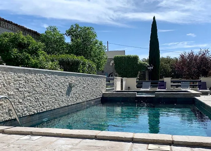 De Ponge 4* ニーム