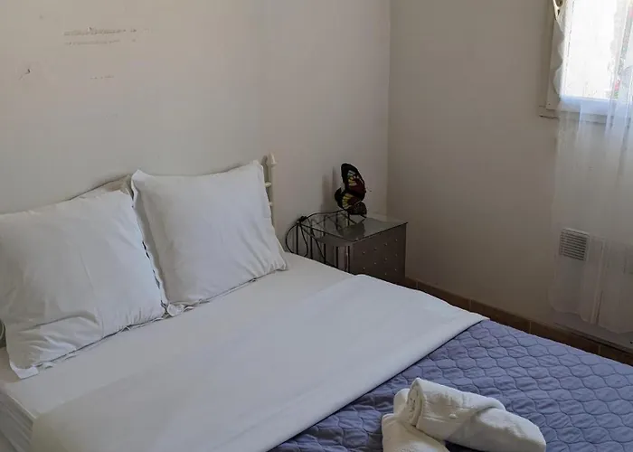 De Ponge 4* ニーム